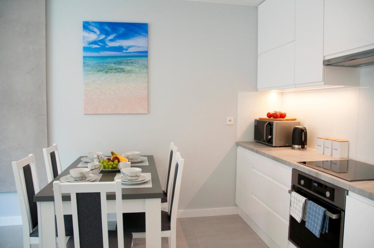 Gold Platinium Apartament Z Widokiem Na Morze Rewal Exteriör bild