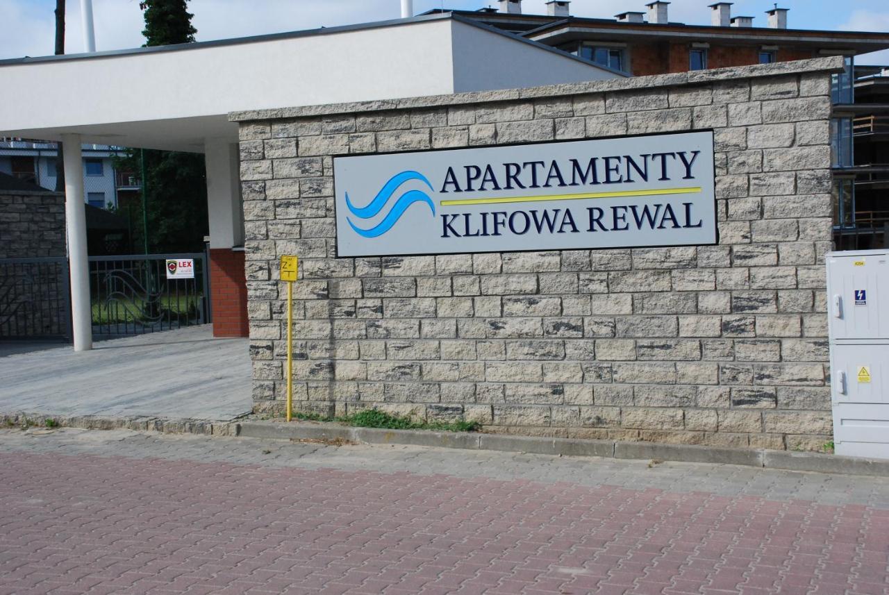 Gold Platinium Apartament Z Widokiem Na Morze Rewal Exteriör bild